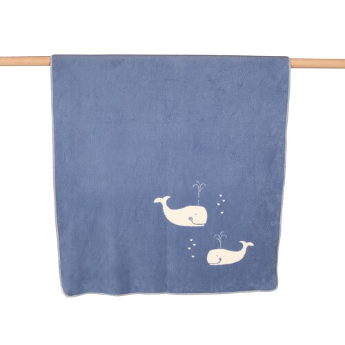 BLUE WHALES ALL OVER MAJA ORGANIC COTTON COT BLANKET