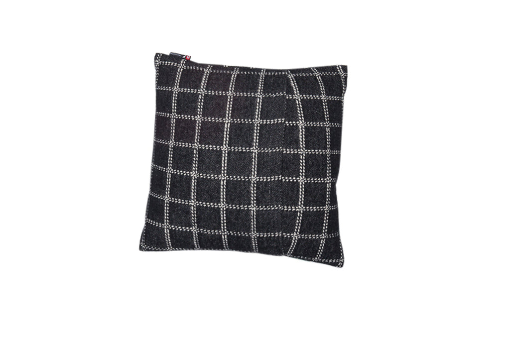 Black Checkered Nova Cushion 40 x 40 cm