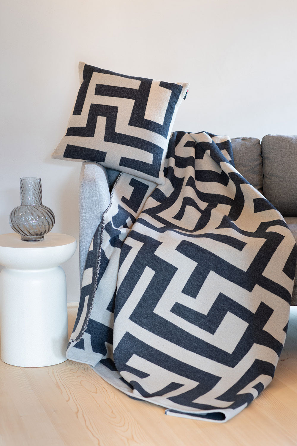 Ecru Maze Luca Throw