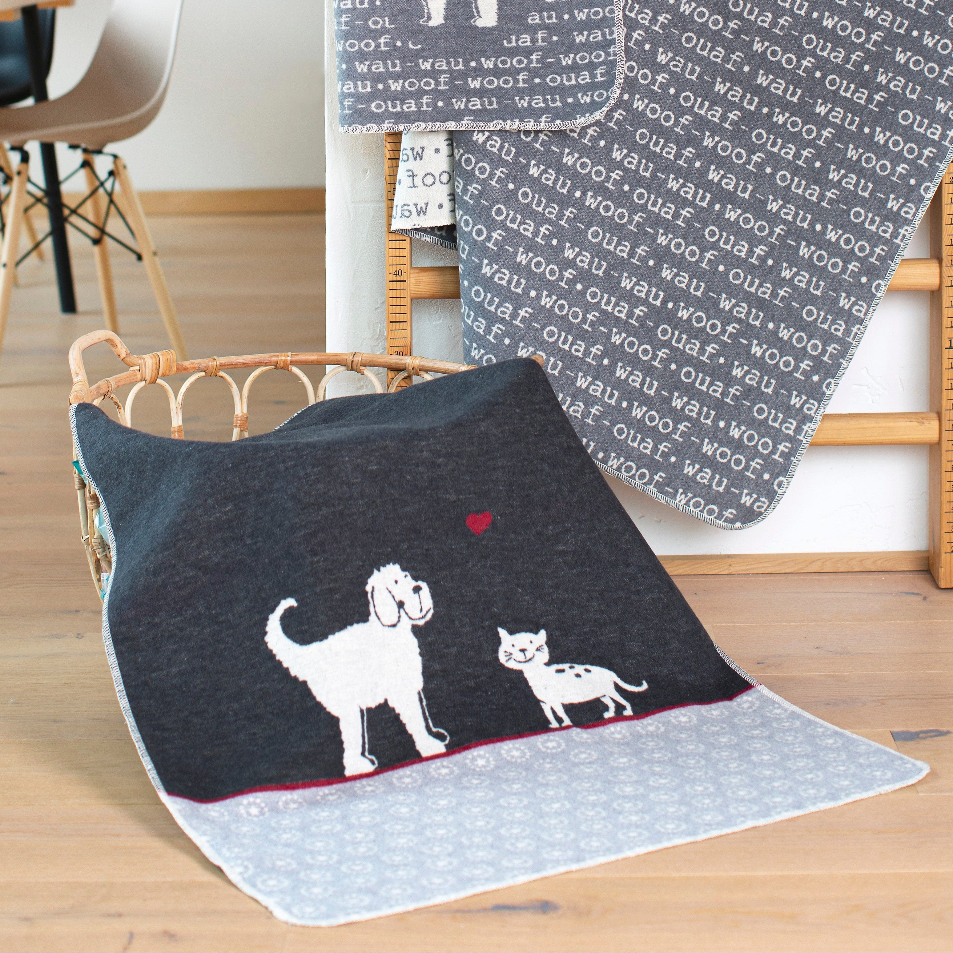 Charcoal Love Cat & Dog Pet Blanket 70 x 90 cm