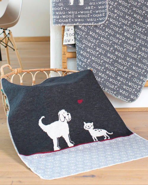 Charcoal Love Cat & Dog Pet Blanket 70 x 90 cm