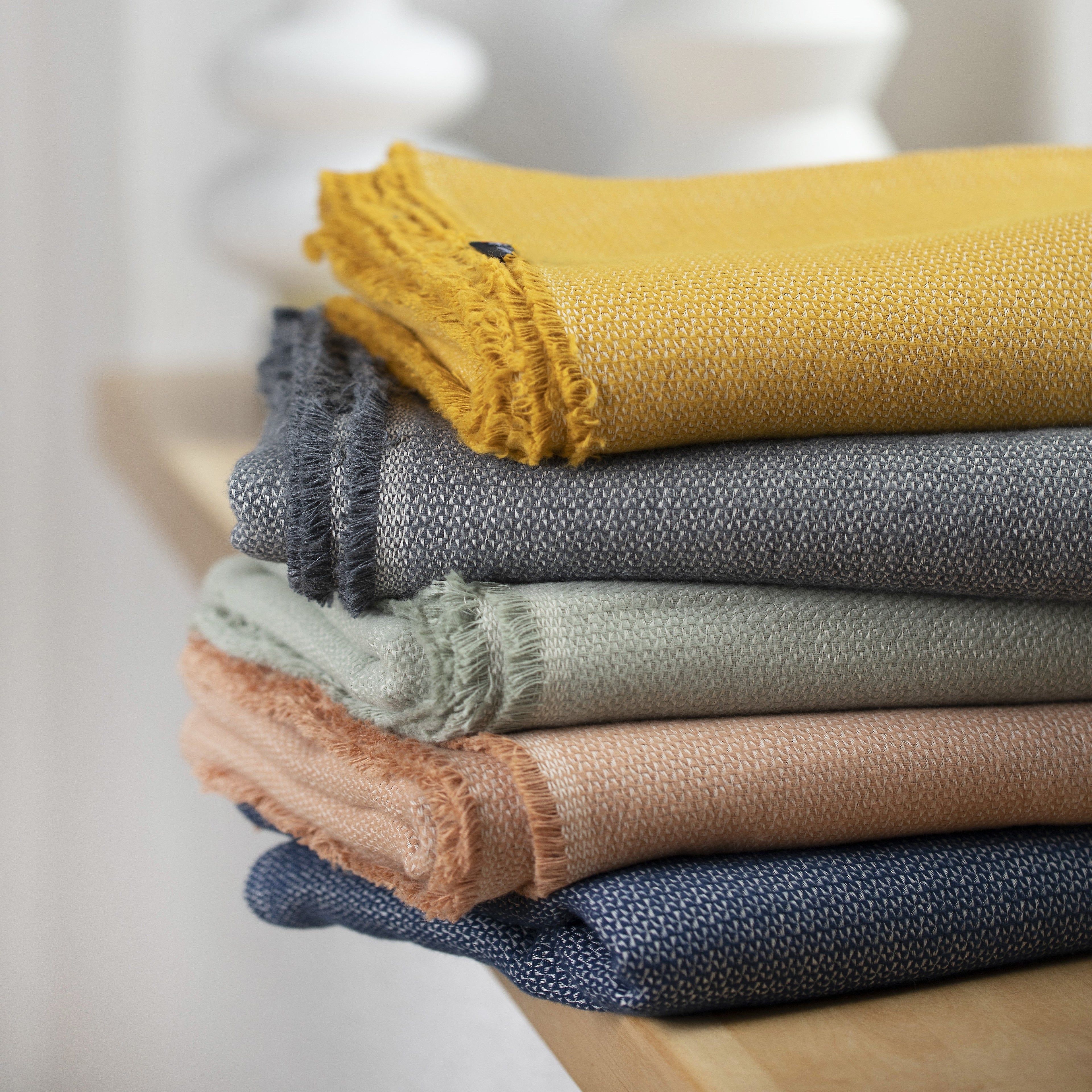 Cork Structure Organic Cotton Throw