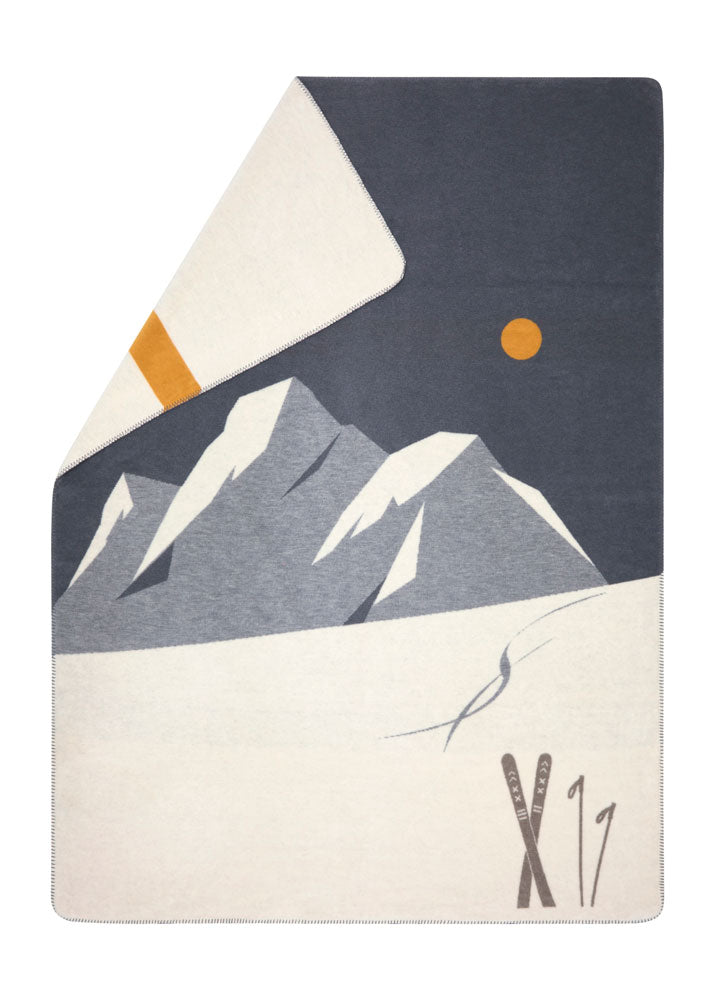Grey Skis & Tracks Savona Throw