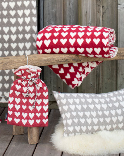 Bordeaux Hearts Savona Throw