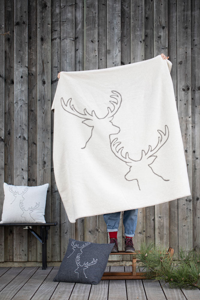 Off White Stag Heads Linear Savona Throw