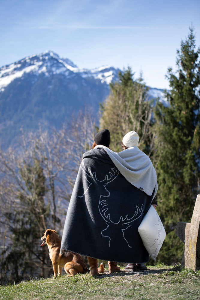 Charcoal Stag Heads Linear Savona Throw