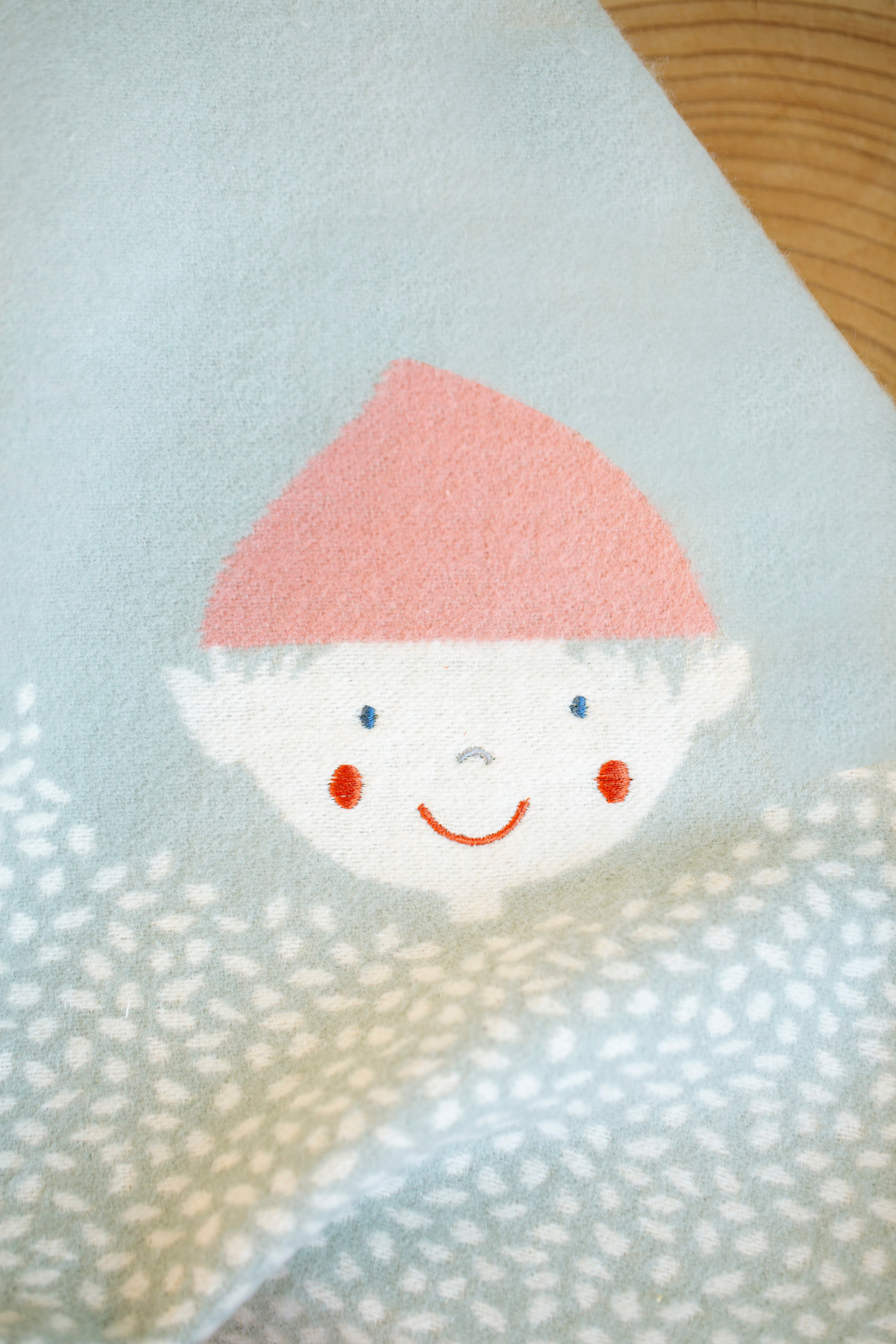 Light Green Elf Embroidered Organic Cotton Bassinet Blanket