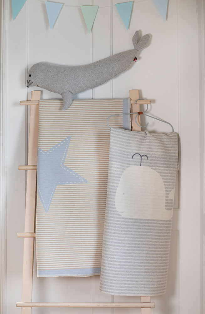 Light Blue Star Juwel Bassinet Blanket