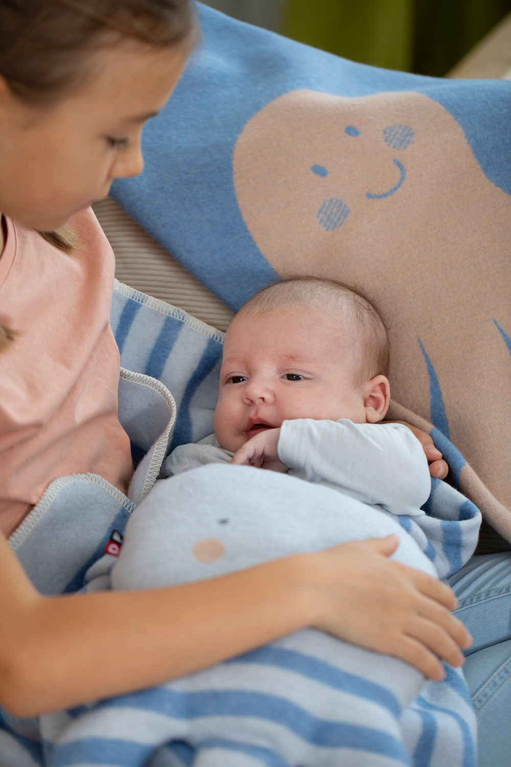 Light Blue Simple Stripes Juwel Bassinet Blanket