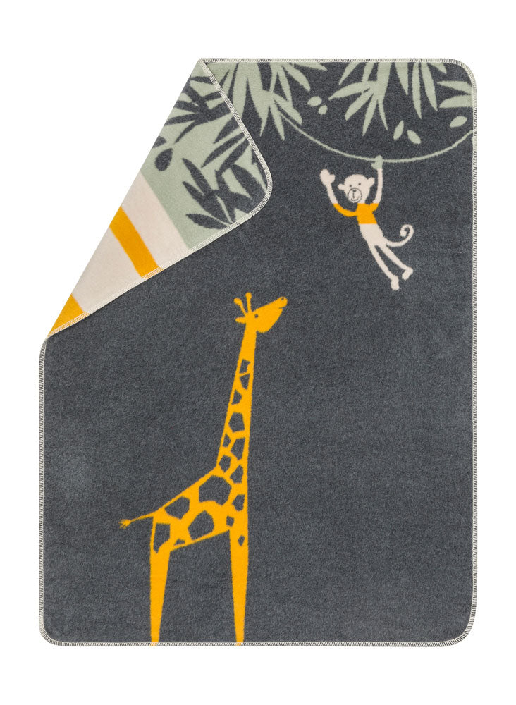 Charcoal Giraffe Maja Bassinet Blanket