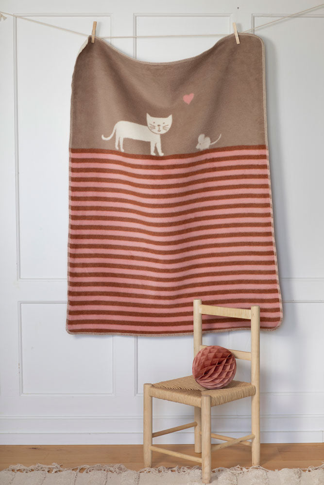 Rouge Cat Loves Mouse Maja Bassinet Blanket
