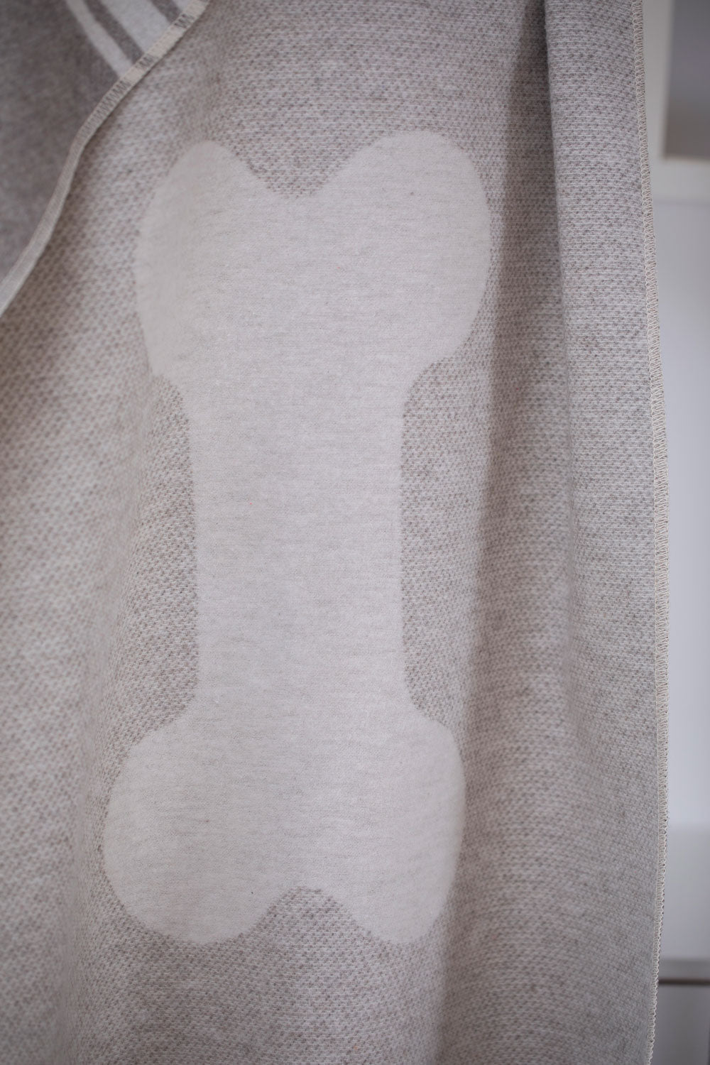 Smoke Bone Pet Blanket 70 x 90 cm