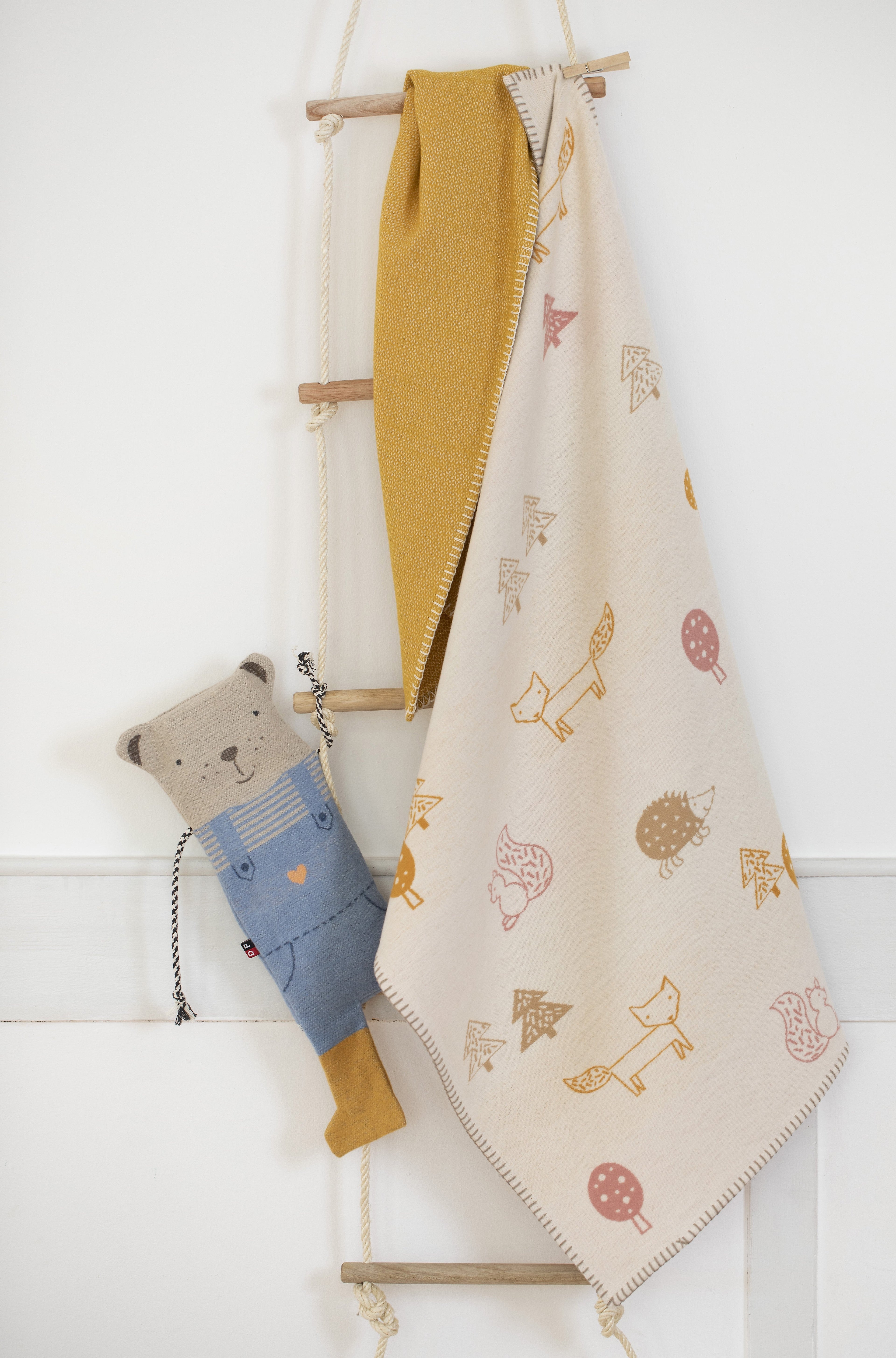 Off White Forest Animals Organic Cotton Bassinet Blanket