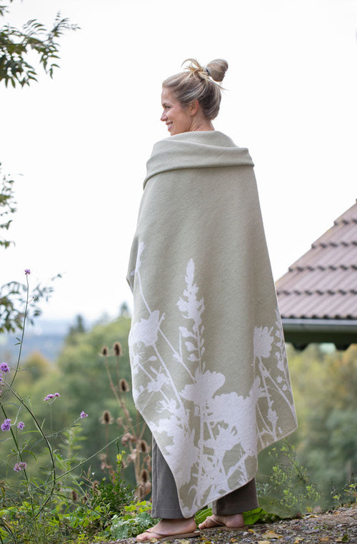 Beige Floral Silhouettes Silvretta Throw