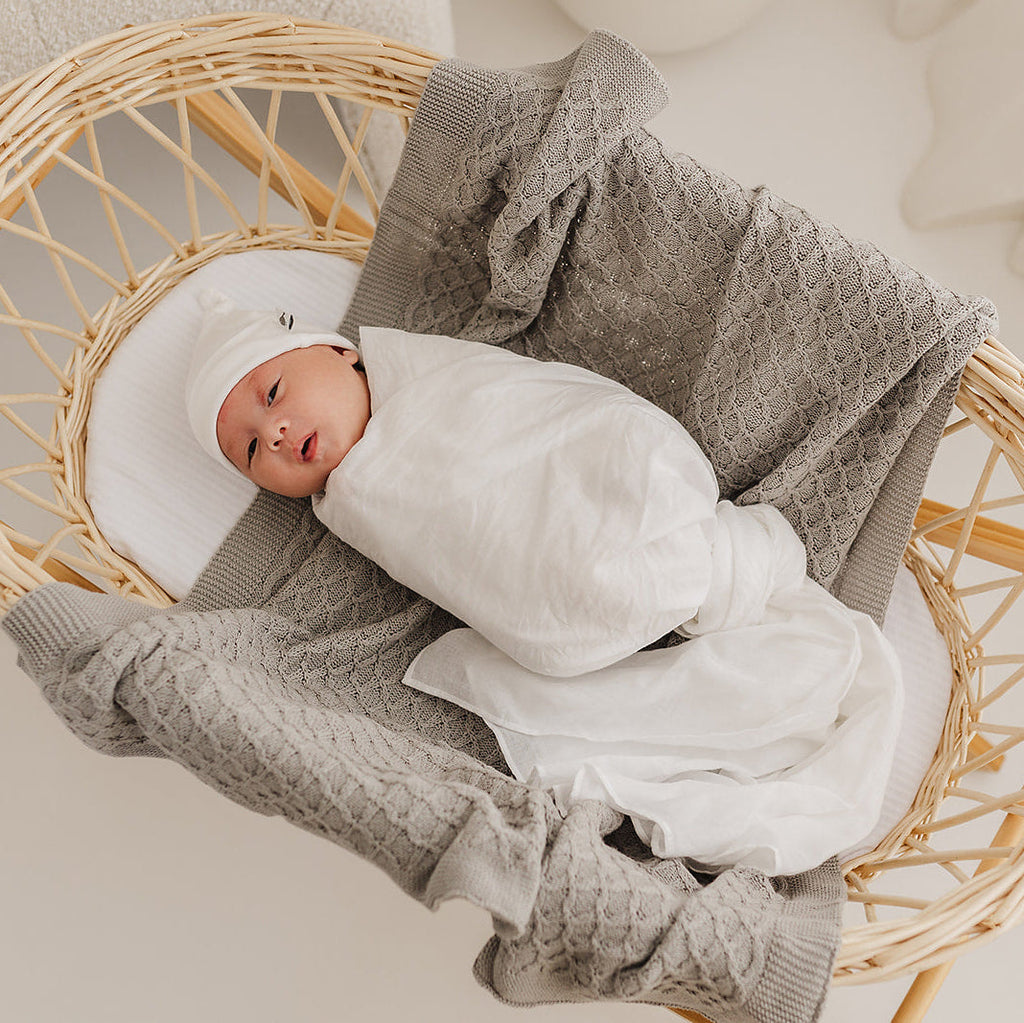Latte Vintage Farm & White 2 Pack Muslin Wrap